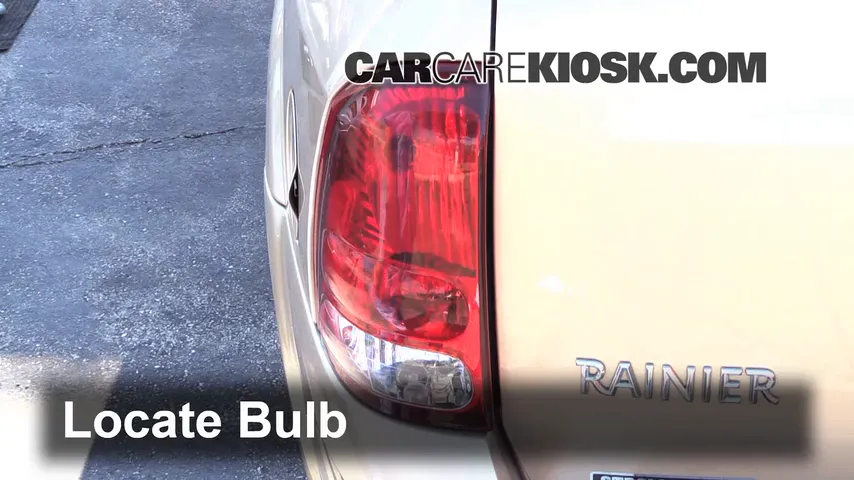 2004 Buick Rainier CXL Plus 4.2L 6 Cyl. Lights Turn Signal - Rear (replace bulb)